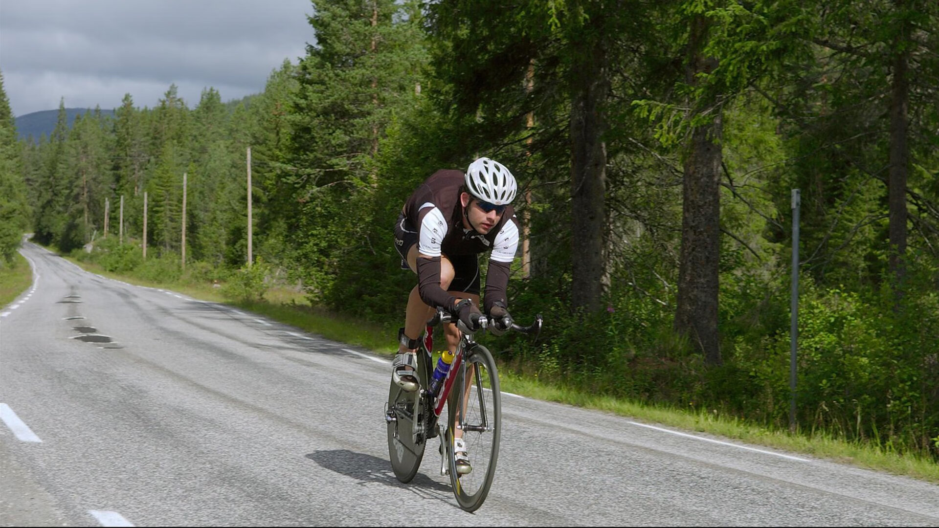 开云体育官方网站-年度焦点之战之夜，C罗关键时刻站出来