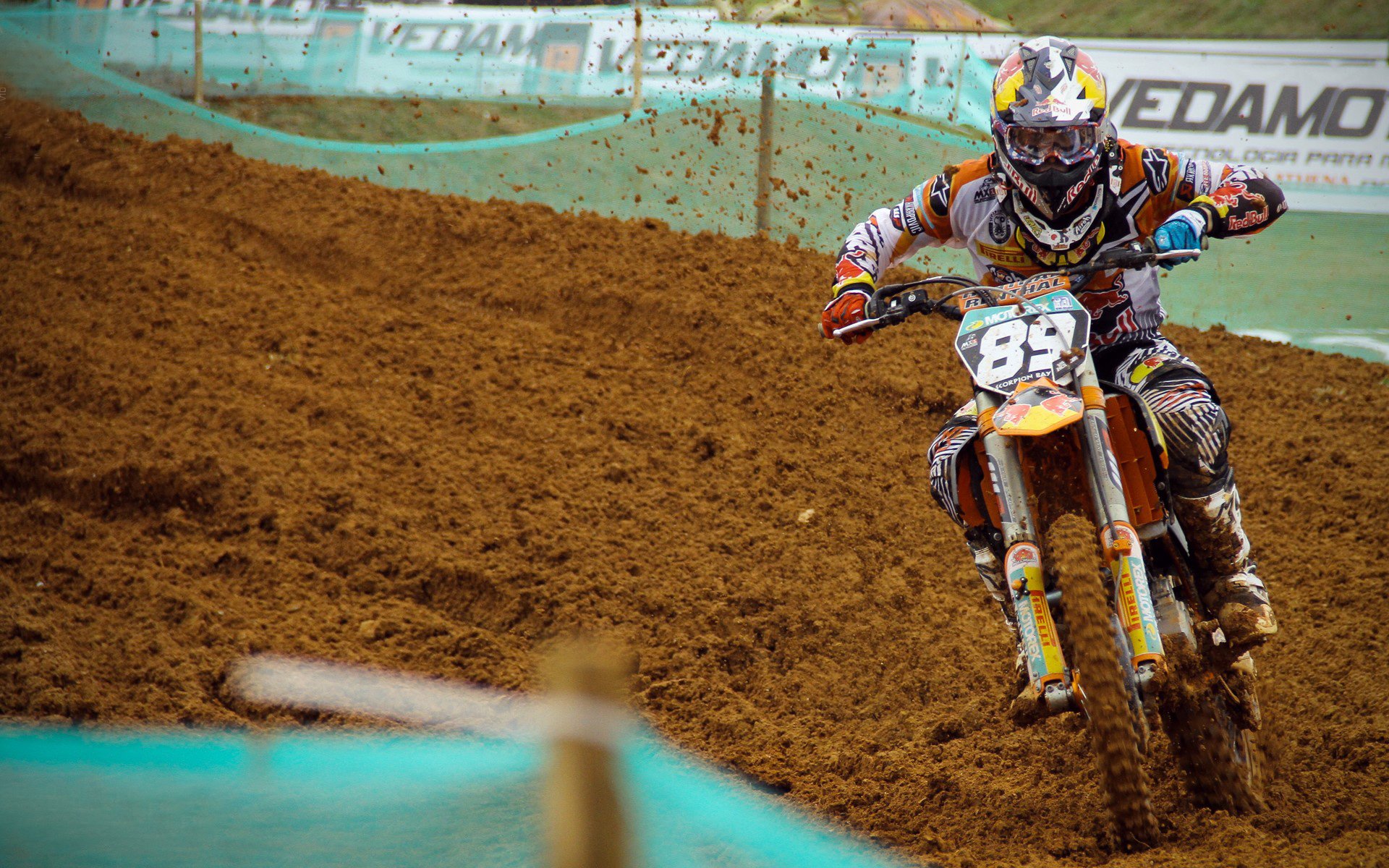 太平洋的风吹不散东方锋芒，当紫金军团深陷深圳泥沼，张镇麟用一场非典型高光写下唯一答案